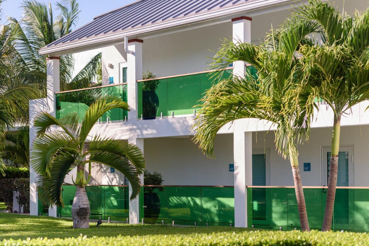 Hotel The Oasis At Grace Bay Exteriér fotografie