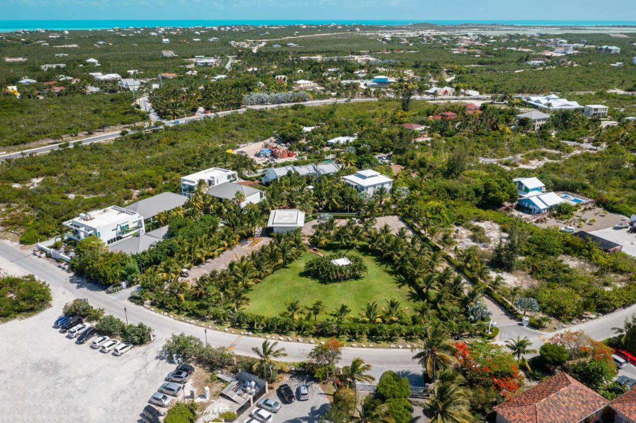 Hotel The Oasis At Grace Bay Exteriér fotografie